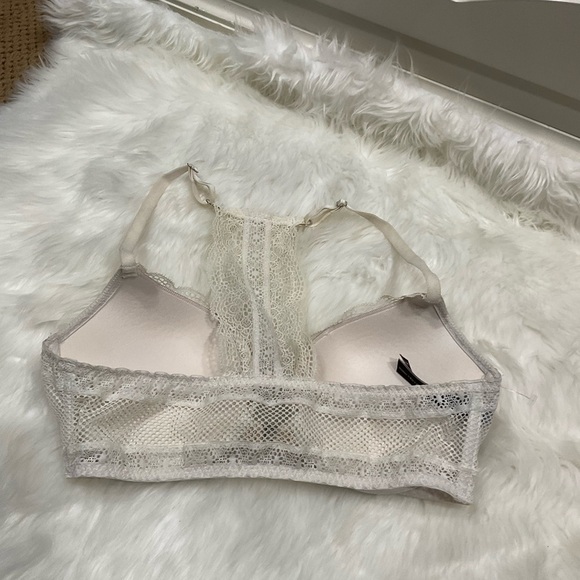Victoria's Secret Cream and Tan Mesh Bra Set - Picture 7 of 12